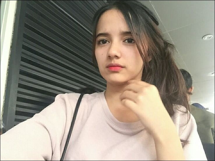 cute-girl-pic cute-girl-pic