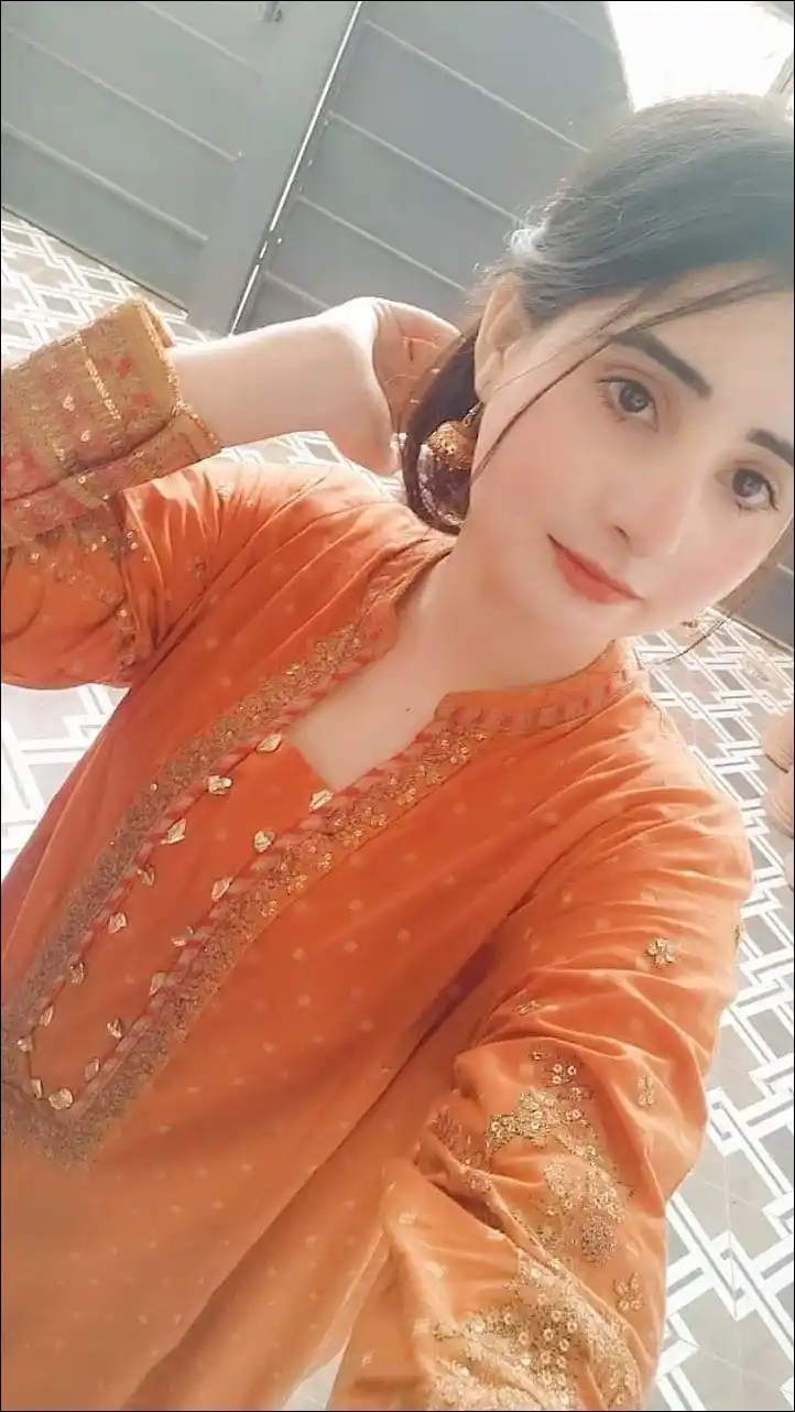 stylish-girls-dp-images girls-dp-for-instagram