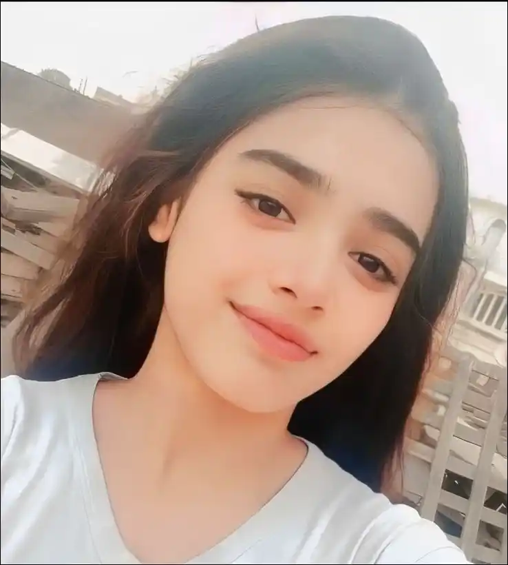 stylish-girls-dp-images stylish-girls-dp-images