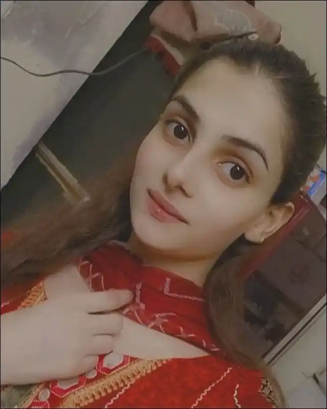 stylish-girls-dp-images stylish-girls-dp-images