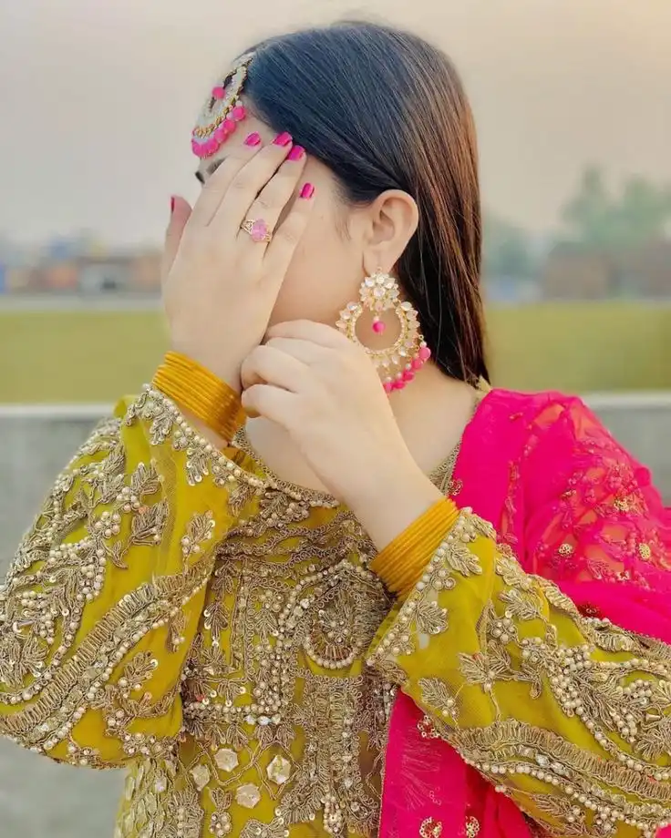 hide-face-girl-pic-dp hide-face-girl-pic-dp