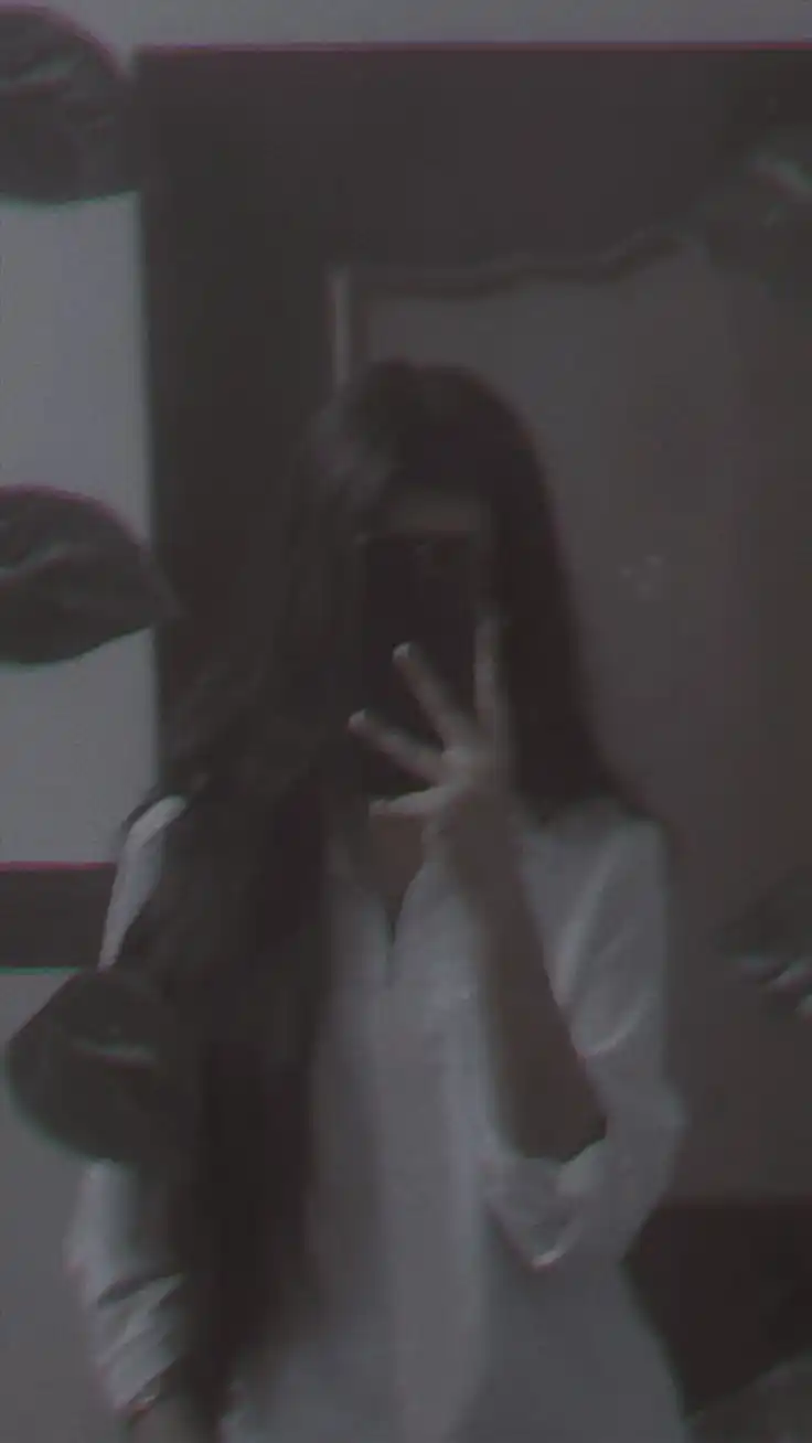 hide-face-girl-pic-dp hide-face-girl-pic-dp